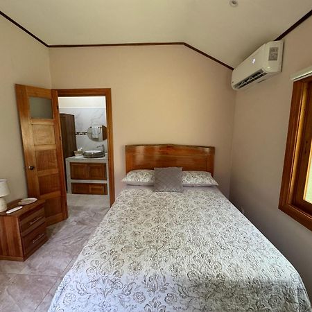 Chilamate Room Тортугеро Екстер'єр фото